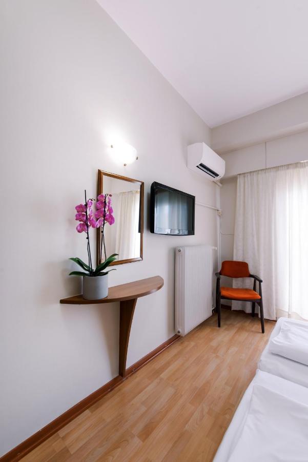 Hotel Cronos Arta Exterior photo